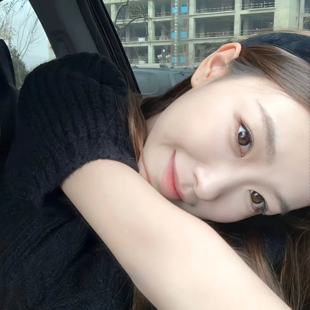 玉湖裸女